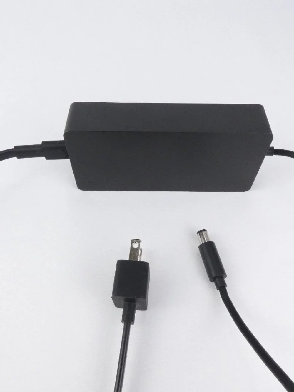 Microsoft Surface Dock Model 1661 Docking Station with Power Supply